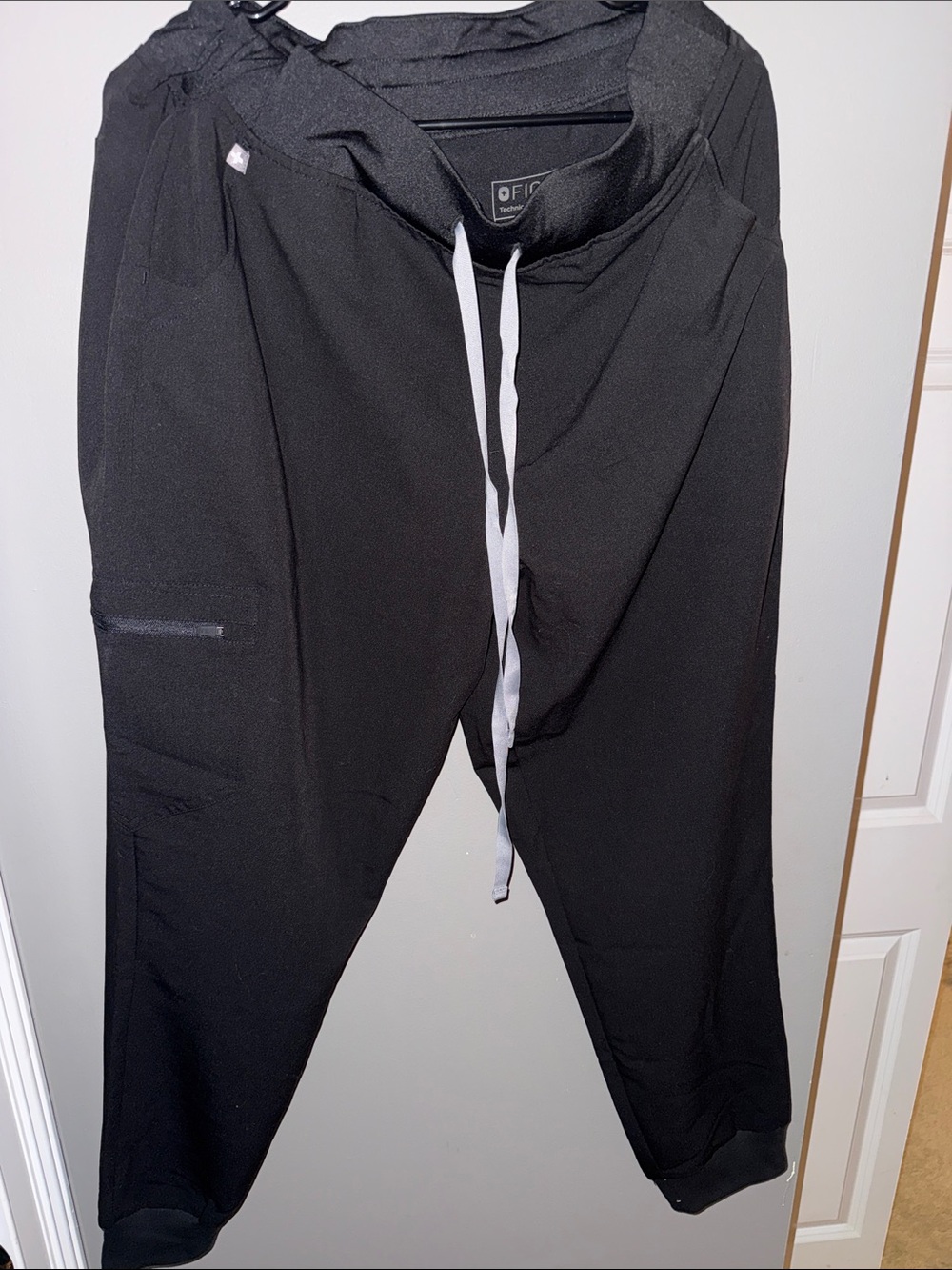 Performance Black Scrub Jogger Pants Figs